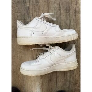 Nike Air Force 1 Low White Sneakers Classic Everyday Shoes Size 8 Womens